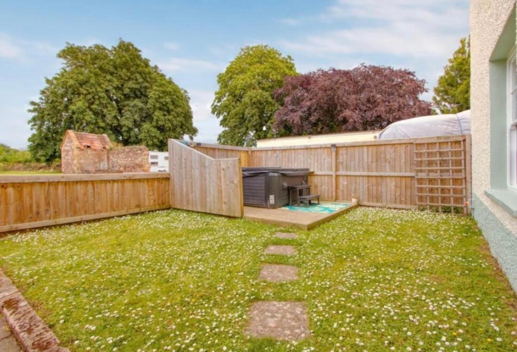 Countryside Annexe, With Hottub, Sleeps Up To 4 Διαμέρισμα Durston Εξωτερικό φωτογραφία